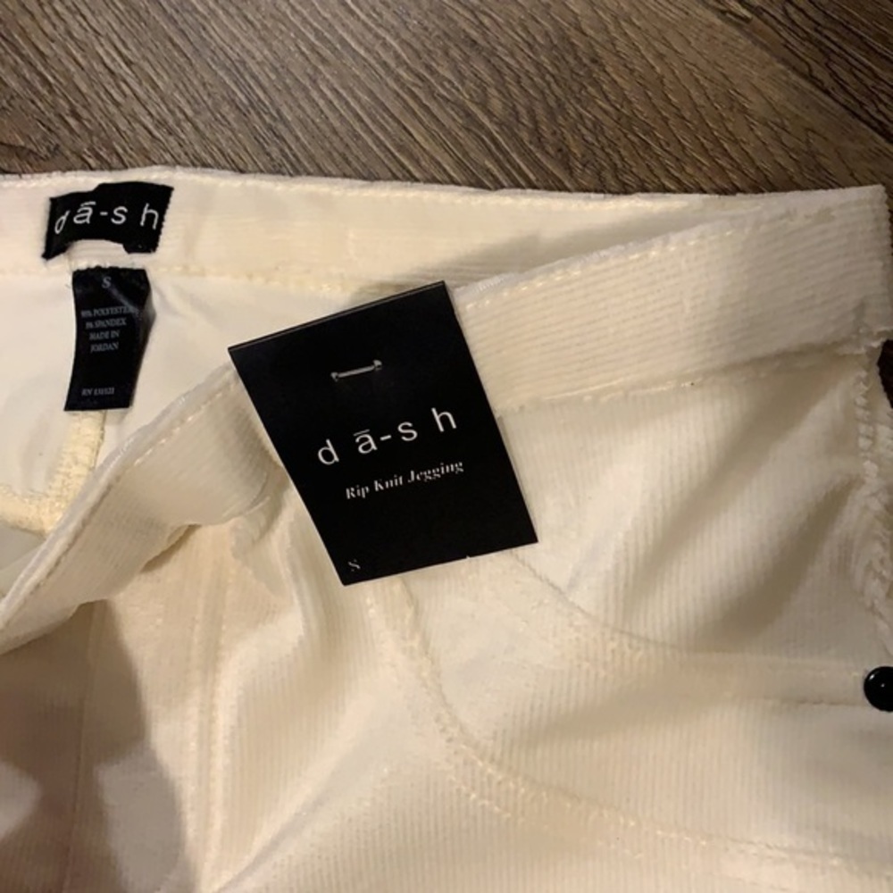 Dāsh Rip Knit Jegging - Picture 2 of 4